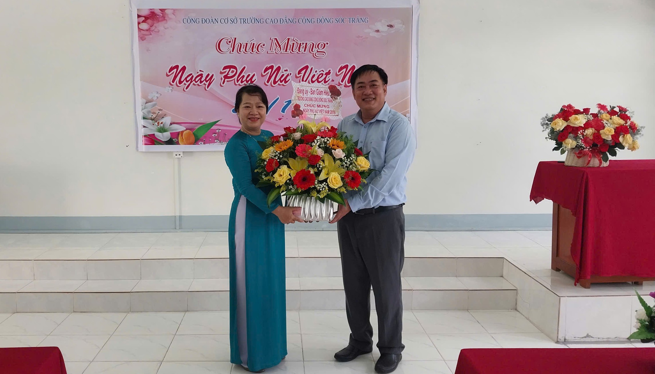 Tổ chức Họp mặt Kỷ niệm 94 năm Ngày thành lập Hội LHPN Việt Nam  và Kỷ niệm 14 năm Ngày Phụ nữ Việt Nam 20.10